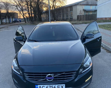 Серый Вольво B60, объемом двигателя 2 л и пробегом 240 тыс. км за 13300 $, фото 10 на Automoto.ua