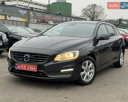 Серый Вольво B60, объемом двигателя 2 л и пробегом 243 тыс. км за 14500 $, фото 12 на Automoto.ua
