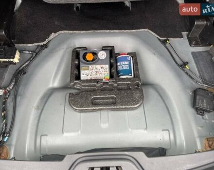 Серый Вольво B60, объемом двигателя 2 л и пробегом 299 тыс. км за 11600 $, фото 52 на Automoto.ua