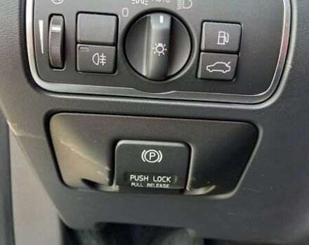 Сірий Вольво B60, об'ємом двигуна 2.4 л та пробігом 184 тис. км за 17200 $, фото 22 на Automoto.ua