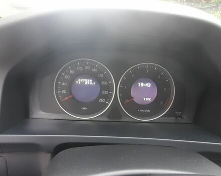 Вольво B60 2013 в Львове на Automoto.ua Серый Вольво B60, объемом двигателя 1.6 л и пробегом 226 тыс. км за 9800 $, фото 6 на Automoto.ua