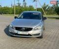 Серый Вольво B60, объемом двигателя 1.98 л и пробегом 285 тыс. км за 10500 $, фото 3 на Automoto.ua