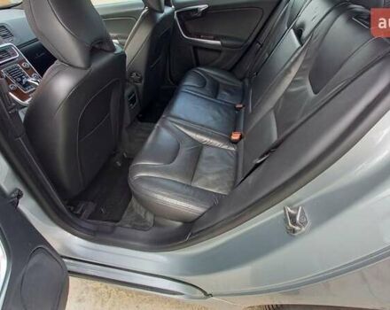 Сірий Вольво B60, об'ємом двигуна 2.4 л та пробігом 184 тис. км за 17200 $, фото 34 на Automoto.ua