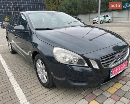 Серый Вольво B60, объемом двигателя 2 л и пробегом 300 тыс. км за 12200 $, фото 18 на Automoto.ua