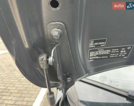 Сірий Вольво B60, об'ємом двигуна 2 л та пробігом 289 тис. км за 11400 $, фото 17 на Automoto.ua