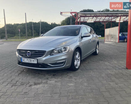 Вольво B60 2013 в Луцке на Automoto.ua Серый Вольво B60, объемом двигателя 2.4 л и пробегом 360 тыс. км за 13500 $, фото 9 на Automoto.ua