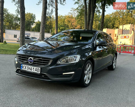 Сірий Вольво B60, об'ємом двигуна 1.56 л та пробігом 290 тис. км за 11400 $, фото 1 на Automoto.ua