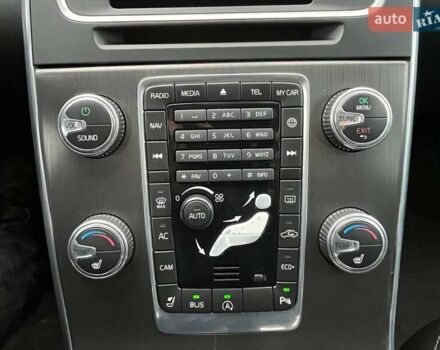 Серый Вольво B60, объемом двигателя 2 л и пробегом 154 тыс. км за 12000 $, фото 31 на Automoto.ua