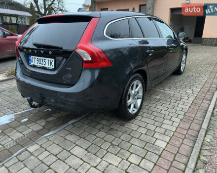 Сірий Вольво B60, об'ємом двигуна 1.56 л та пробігом 275 тис. км за 11950 $, фото 6 на Automoto.ua