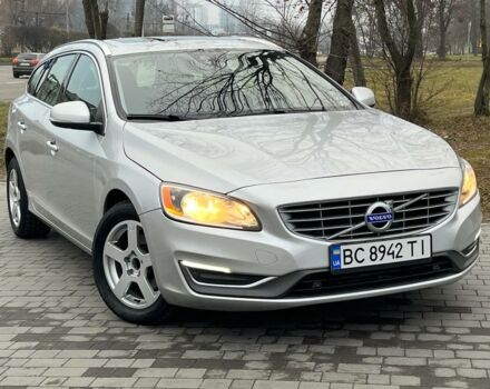 Серый Вольво B60, объемом двигателя 2 л и пробегом 154 тыс. км за 12900 $, фото 2 на Automoto.ua