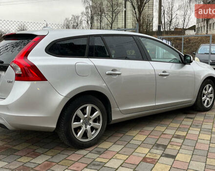 Серый Вольво B60, объемом двигателя 1.56 л и пробегом 264 тыс. км за 12000 $, фото 6 на Automoto.ua