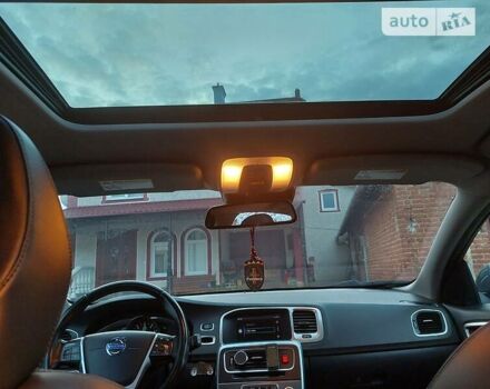 Серый Вольво B60, объемом двигателя 2.5 л и пробегом 225 тыс. км за 12990 $, фото 16 на Automoto.ua