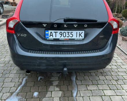 Сірий Вольво B60, об'ємом двигуна 1.56 л та пробігом 275 тис. км за 11950 $, фото 5 на Automoto.ua