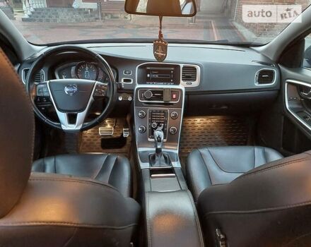 Серый Вольво B60, объемом двигателя 2.5 л и пробегом 225 тыс. км за 12990 $, фото 15 на Automoto.ua