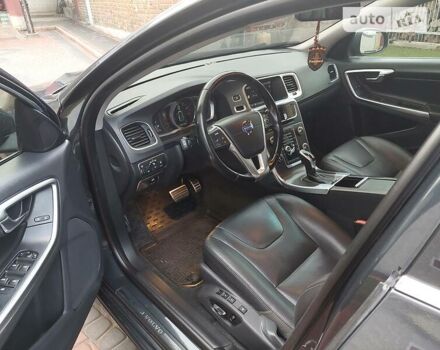 Сірий Вольво B60, об'ємом двигуна 2.5 л та пробігом 225 тис. км за 12990 $, фото 20 на Automoto.ua