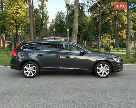 Сірий Вольво B60, об'ємом двигуна 1.56 л та пробігом 290 тис. км за 11400 $, фото 5 на Automoto.ua