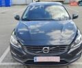 Серый Вольво B60, объемом двигателя 2.4 л и пробегом 275 тыс. км за 14000 $, фото 1 на Automoto.ua