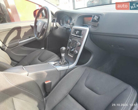 Серый Вольво B60, объемом двигателя 1.56 л и пробегом 262 тыс. км за 11600 $, фото 17 на Automoto.ua