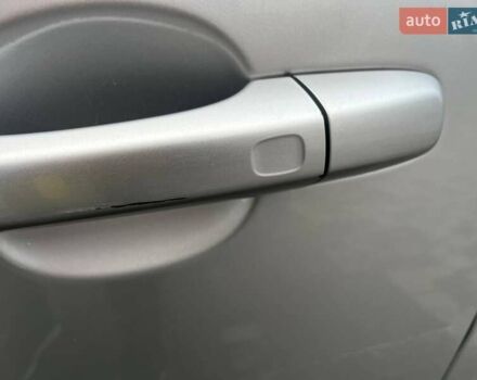 Серый Вольво B60, объемом двигателя 2 л и пробегом 154 тыс. км за 12000 $, фото 13 на Automoto.ua