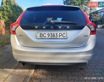 Серый Вольво B60, объемом двигателя 1.56 л и пробегом 262 тыс. км за 11600 $, фото 7 на Automoto.ua