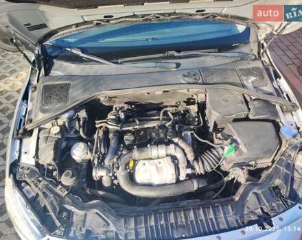 Серый Вольво B60, объемом двигателя 1.56 л и пробегом 262 тыс. км за 11600 $, фото 9 на Automoto.ua