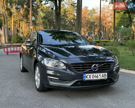 Сірий Вольво B60, об'ємом двигуна 1.56 л та пробігом 290 тис. км за 11400 $, фото 3 на Automoto.ua