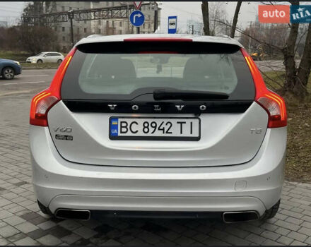 Серый Вольво B60, объемом двигателя 1.97 л и пробегом 155 тыс. км за 12000 $, фото 6 на Automoto.ua