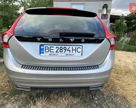 Серый Вольво B60, объемом двигателя 2 л и пробегом 299 тыс. км за 14000 $, фото 10 на Automoto.ua