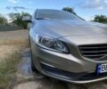Серый Вольво B60, объемом двигателя 2 л и пробегом 299 тыс. км за 14000 $, фото 1 на Automoto.ua