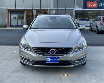 Серый Вольво B60, объемом двигателя 2 л и пробегом 131 тыс. км за 2300 $, фото 1 на Automoto.ua