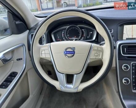 Серый Вольво B60, объемом двигателя 2 л и пробегом 131 тыс. км за 2300 $, фото 12 на Automoto.ua