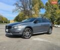Серый Вольво B60, объемом двигателя 2.5 л и пробегом 216 тыс. км за 13500 $, фото 1 на Automoto.ua