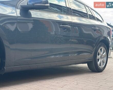 Сірий Вольво B60, об'ємом двигуна 1.6 л та пробігом 206 тис. км за 12700 $, фото 17 на Automoto.ua