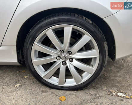 Серый Вольво B60, объемом двигателя 1.97 л и пробегом 242 тыс. км за 14400 $, фото 8 на Automoto.ua