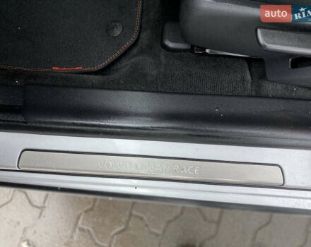 Серый Вольво B60, объемом двигателя 1.97 л и пробегом 210 тыс. км за 11888 $, фото 37 на Automoto.ua