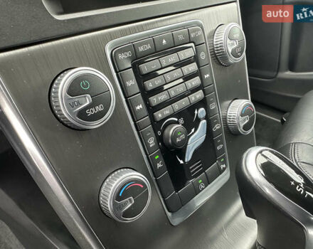 Серый Вольво B60, объемом двигателя 1.99 л и пробегом 241 тыс. км за 14400 $, фото 67 на Automoto.ua