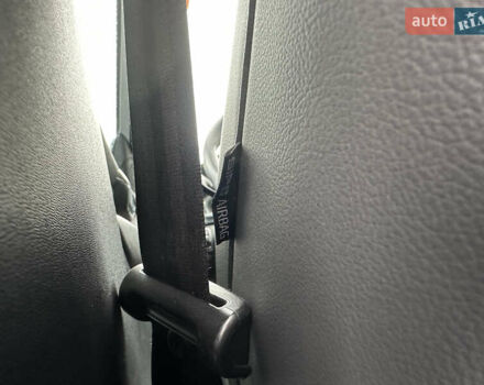 Серый Вольво B60, объемом двигателя 1.99 л и пробегом 241 тыс. км за 14400 $, фото 87 на Automoto.ua