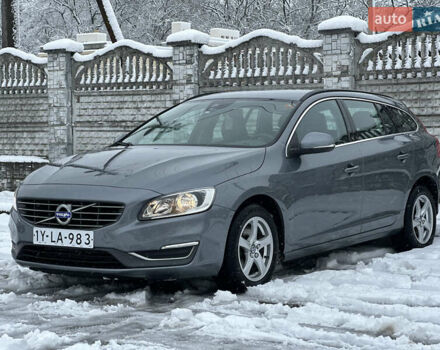 Серый Вольво B60, объемом двигателя 1.99 л и пробегом 241 тыс. км за 14400 $, фото 6 на Automoto.ua