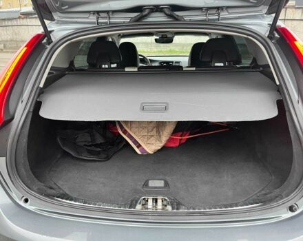 Серый Вольво B60, объемом двигателя 2 л и пробегом 230 тыс. км за 14500 $, фото 9 на Automoto.ua