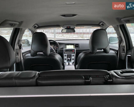 Серый Вольво B60, объемом двигателя 1.97 л и пробегом 210 тыс. км за 11888 $, фото 51 на Automoto.ua