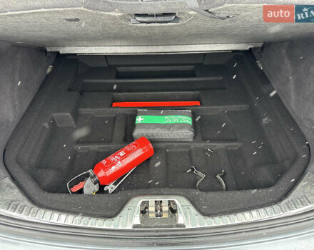 Серый Вольво B60, объемом двигателя 1.99 л и пробегом 241 тыс. км за 14400 $, фото 105 на Automoto.ua