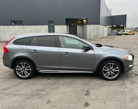 Серый Вольво B60, объемом двигателя 2 л и пробегом 230 тыс. км за 14500 $, фото 6 на Automoto.ua