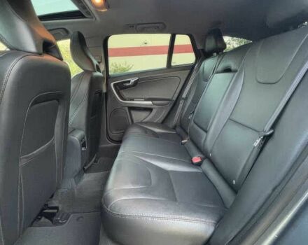 Вольво B60 2016 у Житомирі на Automoto.ua Сірий Вольво B60, об'ємом двигуна 2.5 л та пробігом 72 тис. км за 11999 $, фото 9 на Automoto.ua