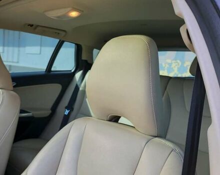 Сірий Вольво B60, об'ємом двигуна 2 л та пробігом 71 тис. км за 15700 $, фото 23 на Automoto.ua