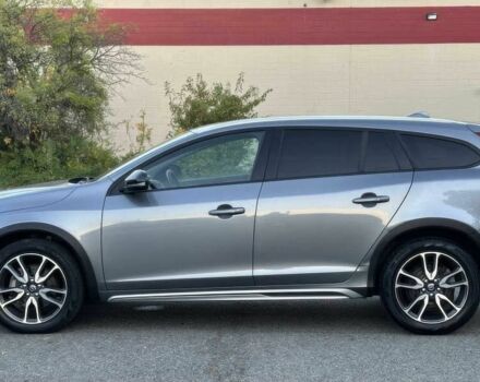 Вольво B60 2016 у Житомирі на Automoto.ua Сірий Вольво B60, об'ємом двигуна 2.5 л та пробігом 72 тис. км за 11999 $, фото 3 на Automoto.ua