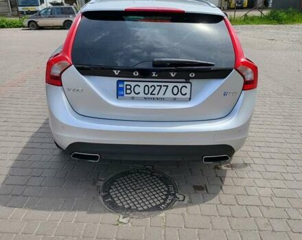 Серый Вольво B60, объемом двигателя 2 л и пробегом 75 тыс. км за 14100 $, фото 7 на Automoto.ua