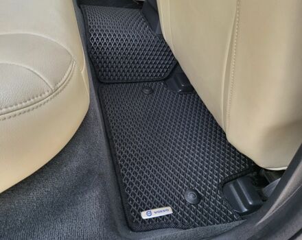 Вольво B60 2016 у Львові на Automoto.ua Сірий Вольво B60, об'ємом двигуна 2 л та пробігом 75 тис. км за 14400 $, фото 12 на Automoto.ua