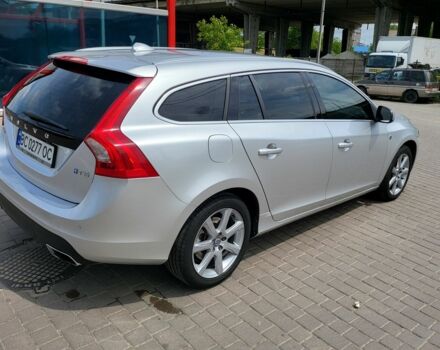 Вольво B60 2016 у Львові на Automoto.ua Сірий Вольво B60, об'ємом двигуна 2 л та пробігом 75 тис. км за 14400 $, фото 3 на Automoto.ua