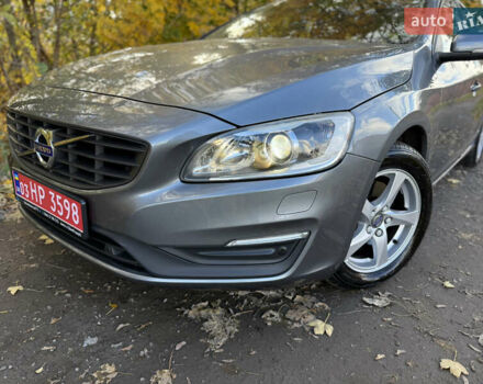 Сірий Вольво B60, об'ємом двигуна 1.97 л та пробігом 211 тис. км за 15700 $, фото 48 на Automoto.ua