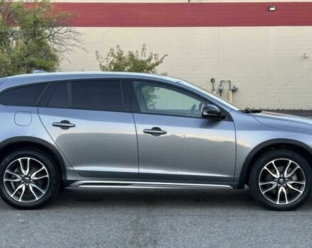 Вольво B60 2016 у Житомирі на Automoto.ua Сірий Вольво B60, об'ємом двигуна 2.5 л та пробігом 72 тис. км за 11999 $, фото 6 на Automoto.ua